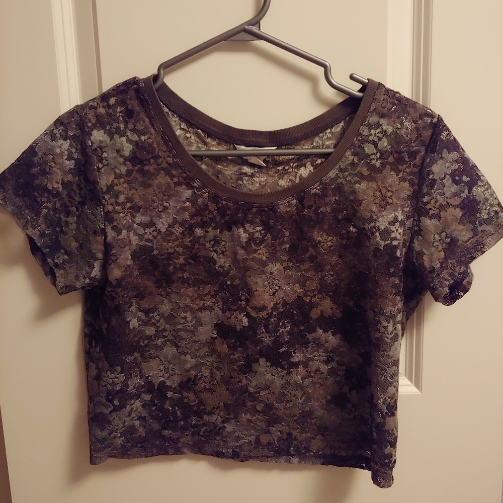 Mesh camo crop top